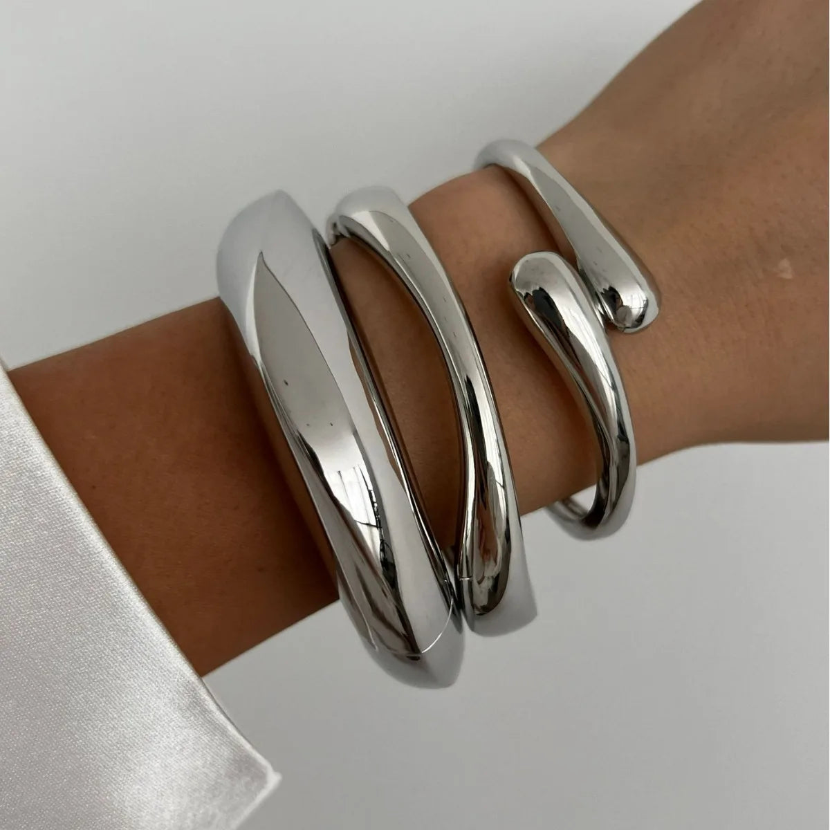 Trendsetter Bangles