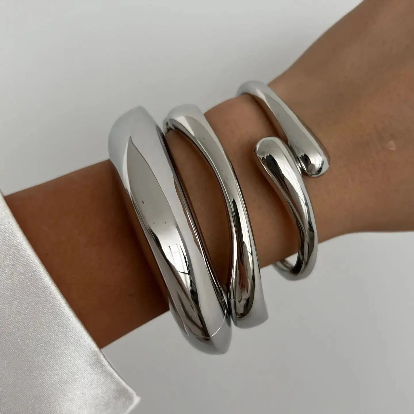 Trendsetter Bangles