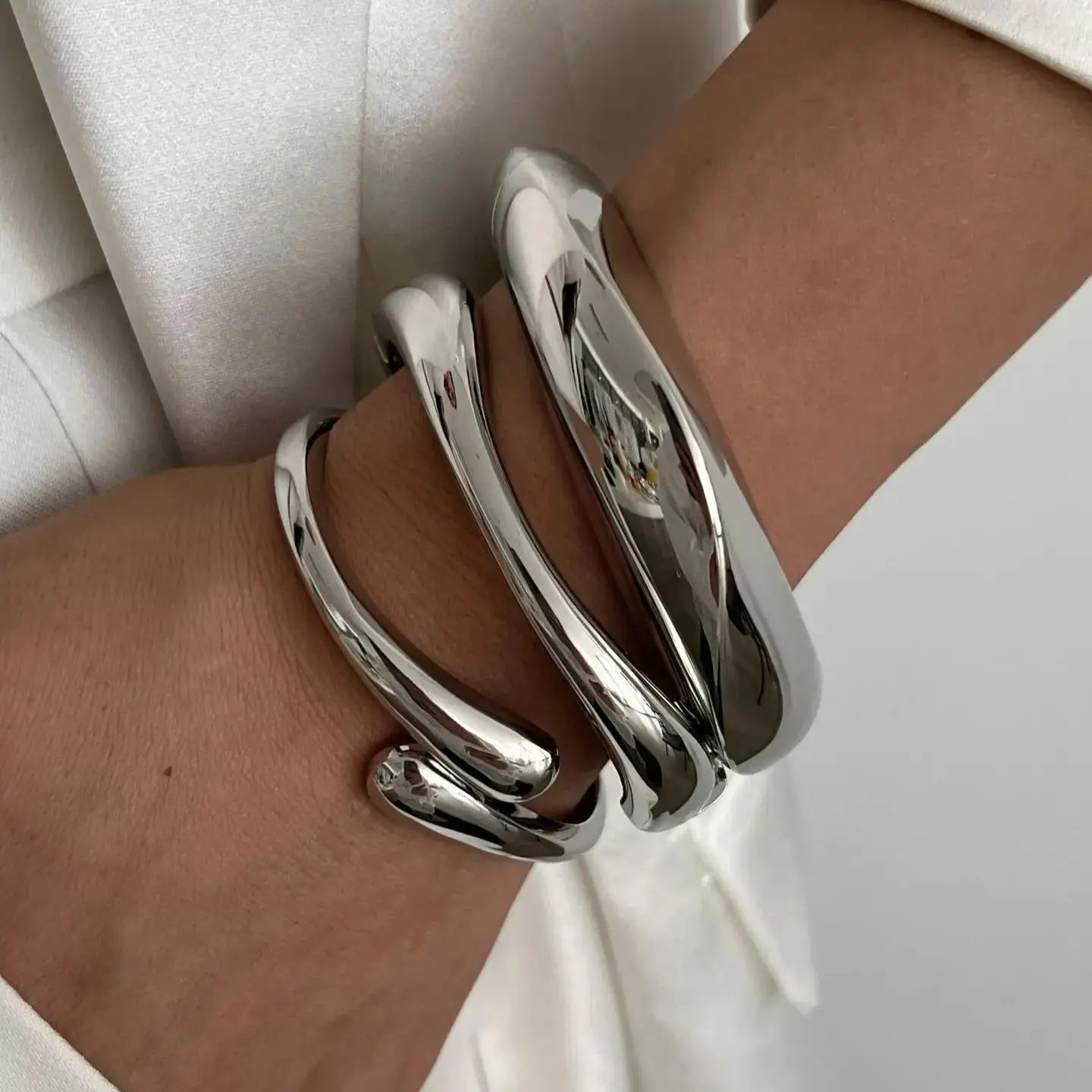 Trendsetter Bangles